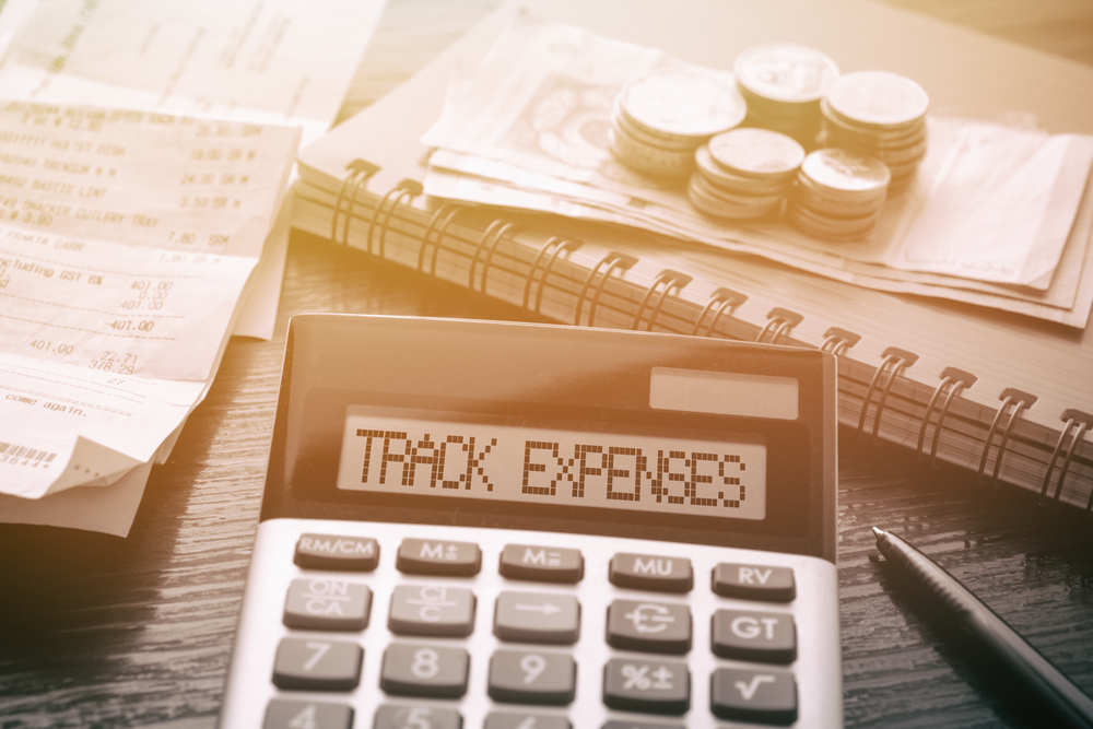 Three easy ways to track your expenses